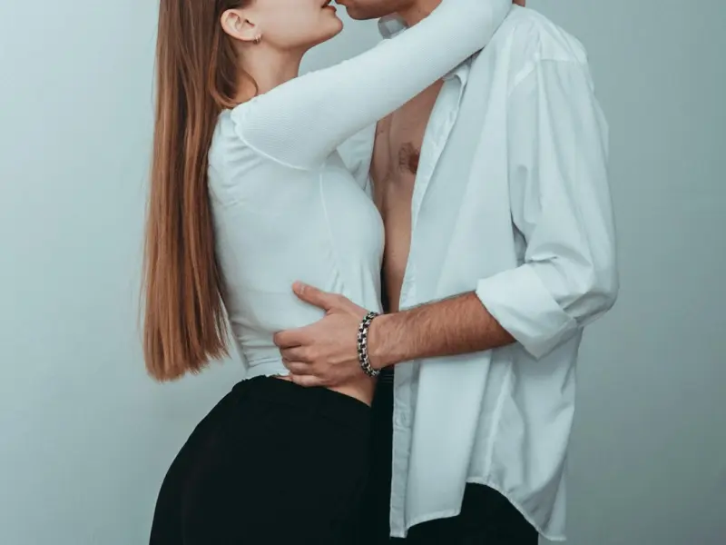 学会这是三招挽回女友的心，实现二次吸引，让女友主动回来找你