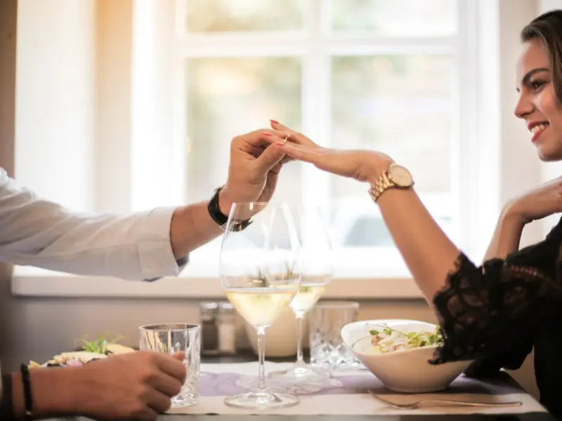 冷爱：不排斥相亲的我觉得婚姻可有可无怎么办