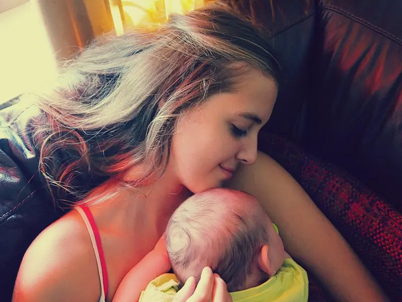 通过三个方法，让前男友主动挽回你