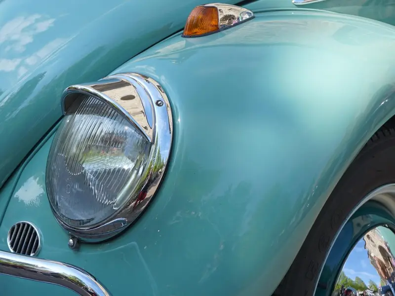 轻熟心机 | 过了25岁 像她一样换个衣橱