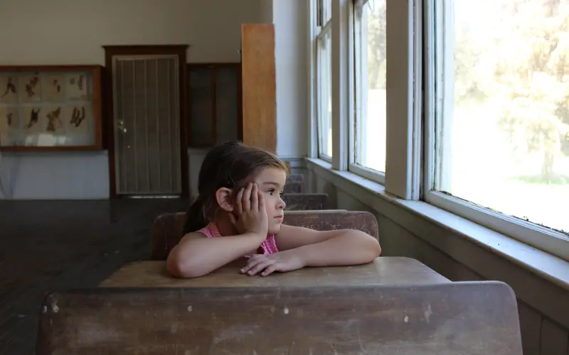 【百合爱情课堂——不适合异地恋的8种人】