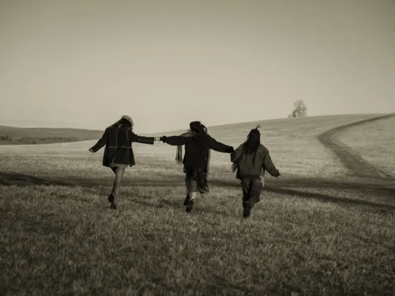 【百合爱情课堂】恋爱靠机会，婚姻靠智慧