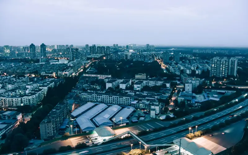 百合爱情大讲堂走进成都，我们为爱继续走遍成都！