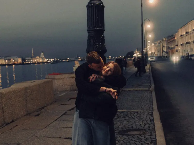 【百合炖鸡汤】做人容易，生活不易，且评判且留情