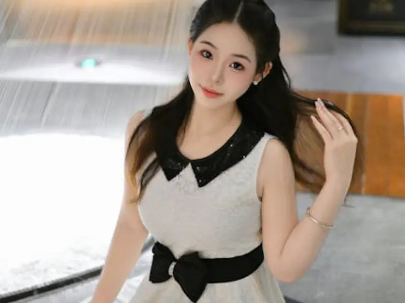 看你微信头像，我放弃了撩你