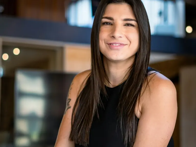 对TA又爱又恨，这份感情该何去何从