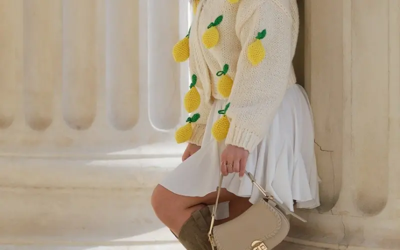 【恋爱靠机会，婚姻靠智慧】