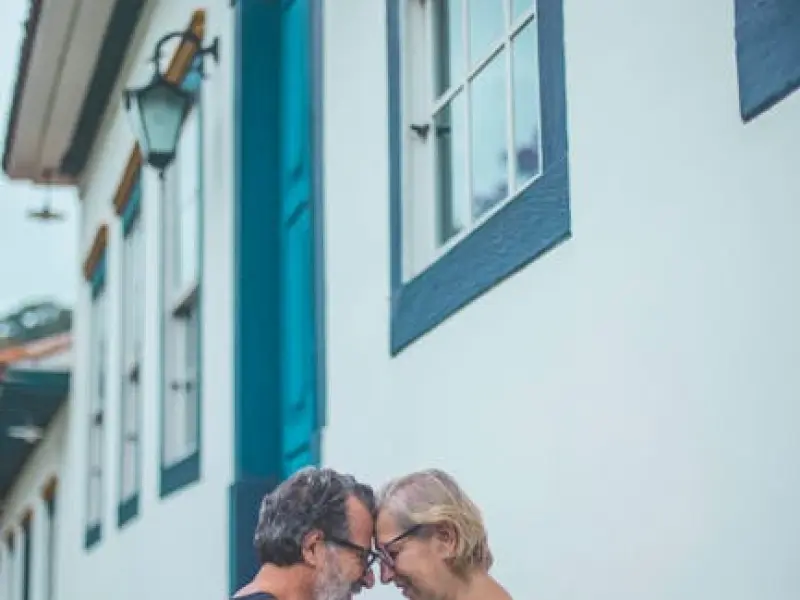 老一辈的爱情：男人都是在细节里表达爱