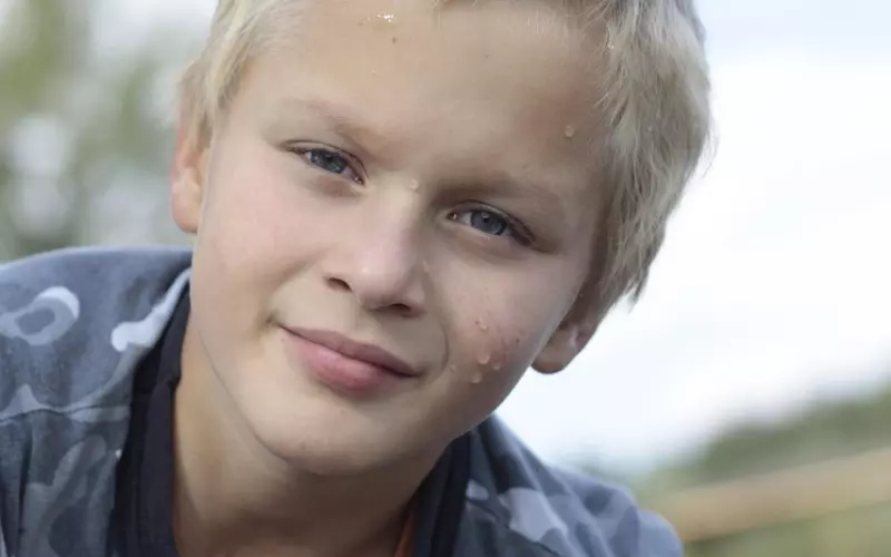 恋爱技巧，内向男生追女孩子的经典套路