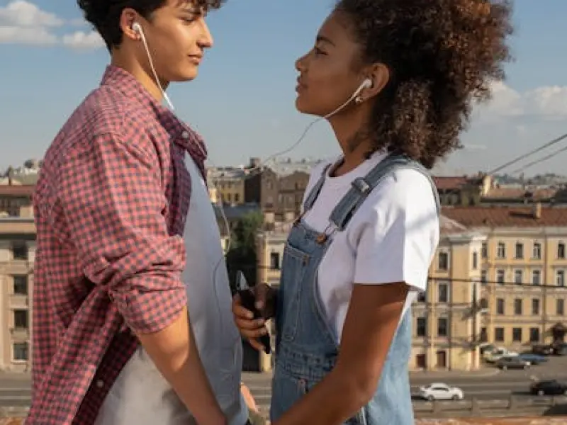 恋爱攻略:女生必学的四大恋爱技巧