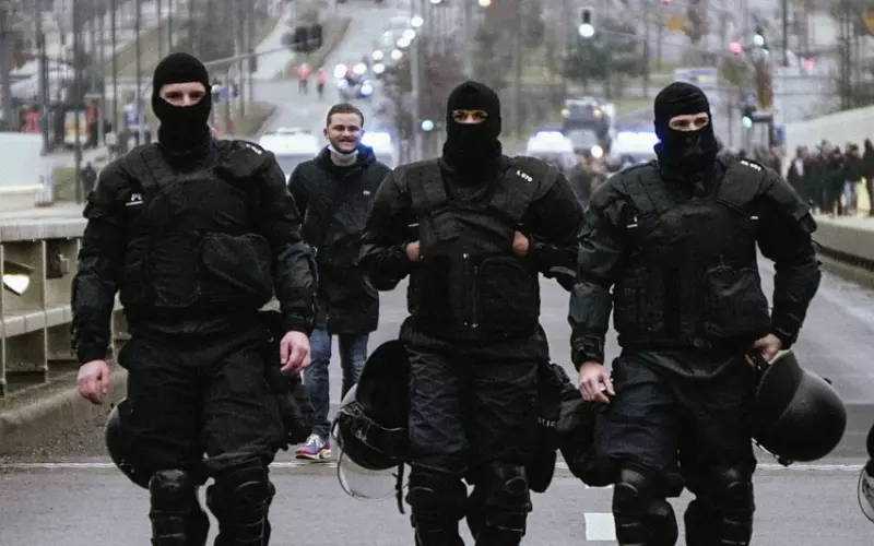 龙婆坤 EOD 曼谷特种部队拆弹专家