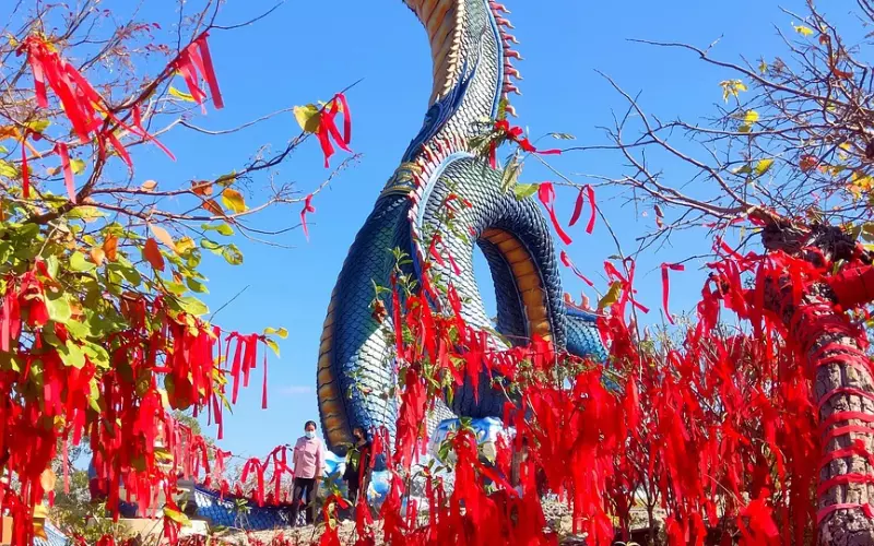 Luang Phor Sanga龙婆圣雅