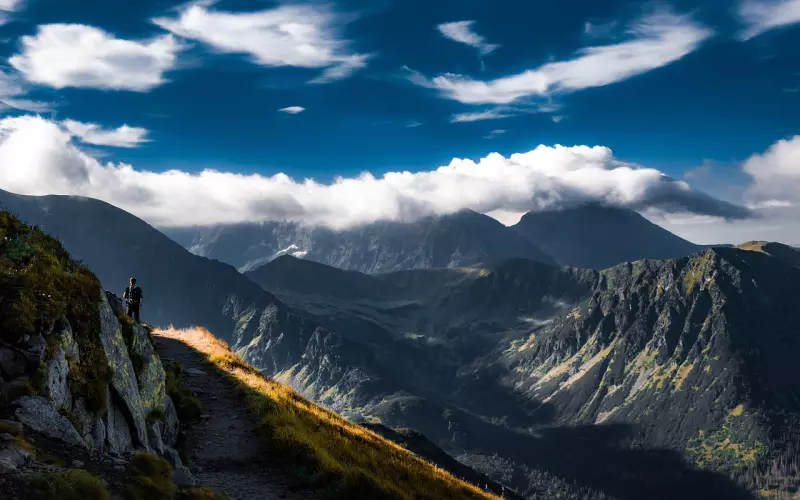 让女生喜欢上跟你的聊天（上）