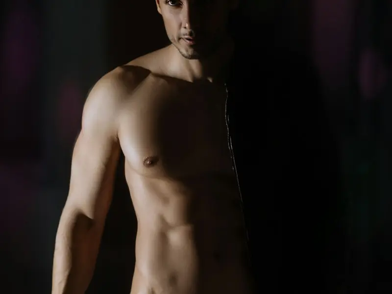 男人，我凭什么爱你？