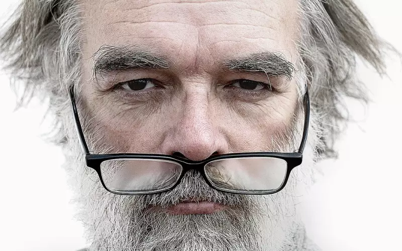 经不起诱惑考验的男人都不是好男人？