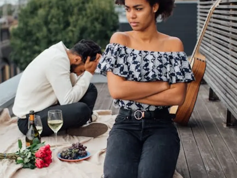 不爱你的男人，往往都会有这几个表现