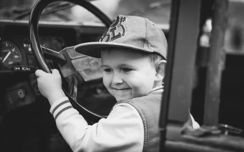 金钱决定不了幸福感，却能测试出一个人在乎你多少