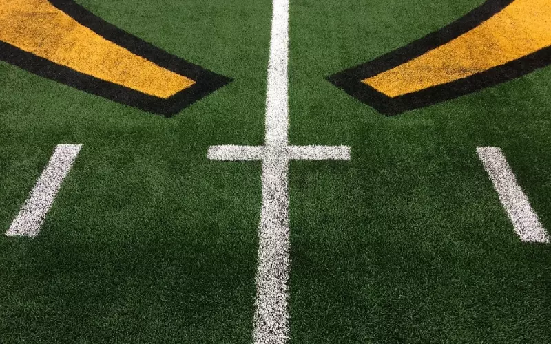 因为外人的挑拨，我和男友分手了，该怎么挽回他