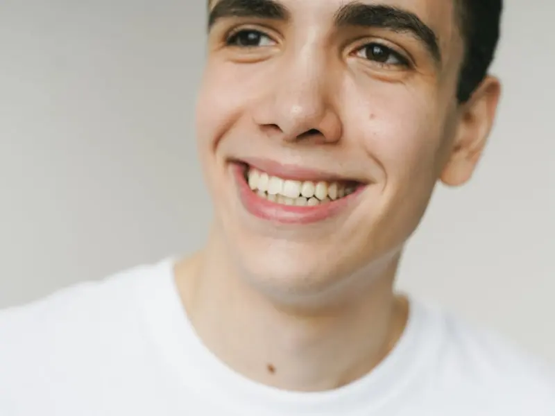 我和男朋友因为沟通比较少导致分手，我该怎么去挽回他