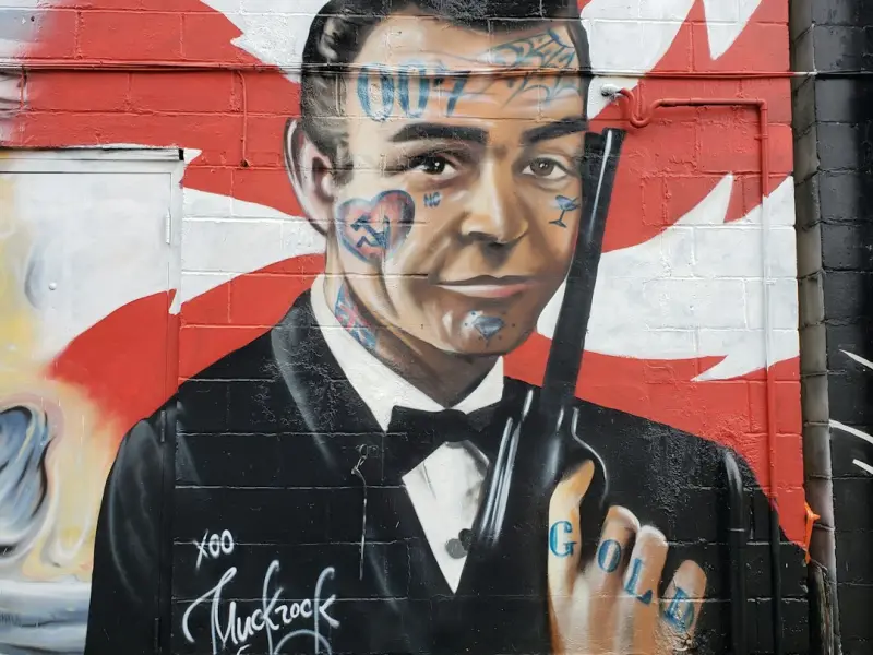 男朋友和我分手之后把我拉黑了，我该怎么联系他和他复合