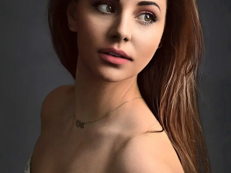 因为自己太任性做错了事情导致男朋友和我分手，怎么做才能让他原谅我和我复合