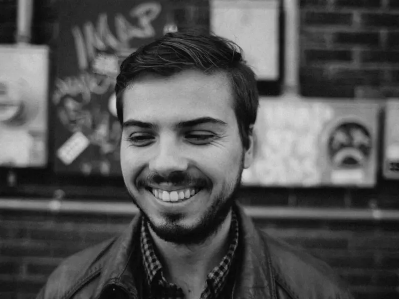 男朋友嫌弃我太闷和我分手，我该怎么去挽回他