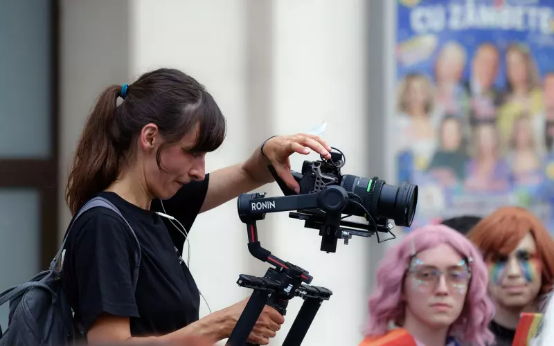 男友没有稳定工作，应该跟他分手吗？