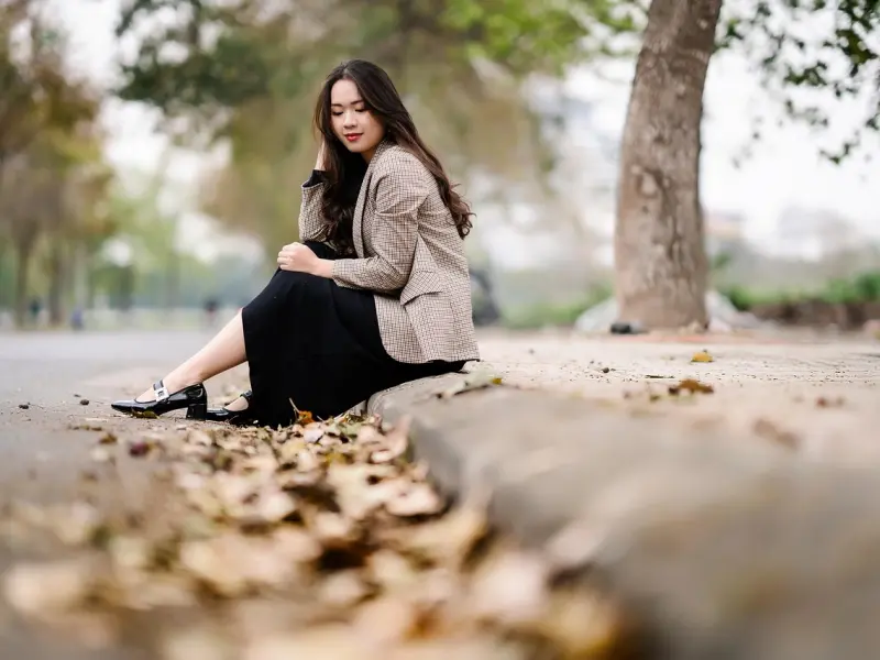 男朋友和我分手之后竟然和我闺蜜在一起，我该怎么办