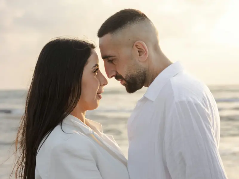 男朋友和我分手之后也一直单身，怎么样让他重新回到我身边