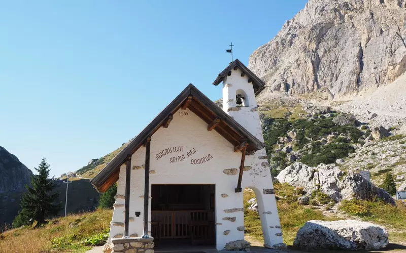 男朋友拉黑了所有联系方式，我该不该通过他父母来挽回？