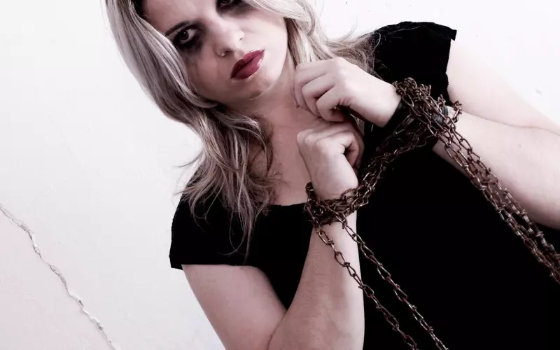 男朋友是闷骚男 分手后如何挽回