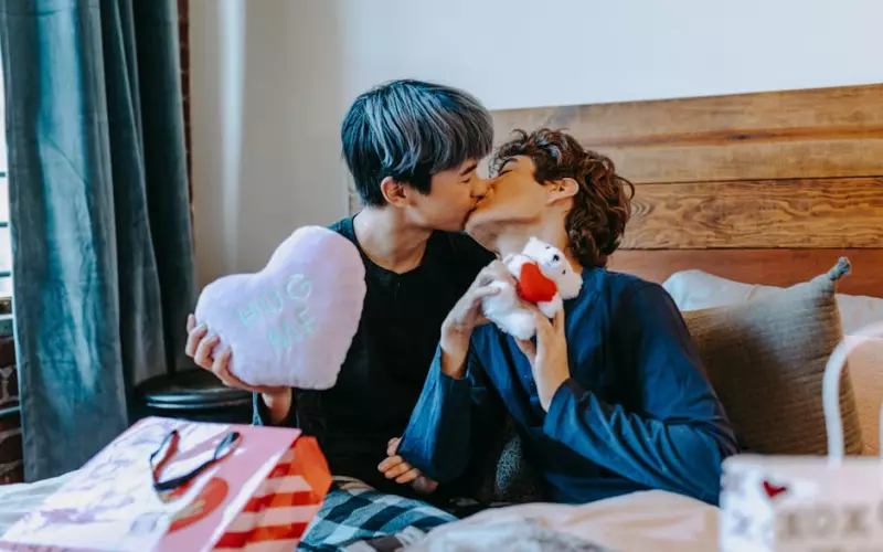 男友提出分手后态度坚决，还能挽回他吗？