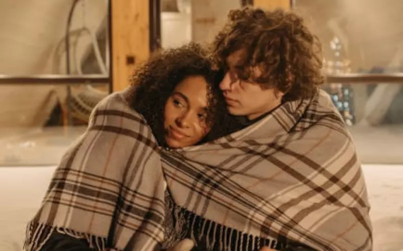 分手后男朋友对我很冷淡怎么挽回男友？