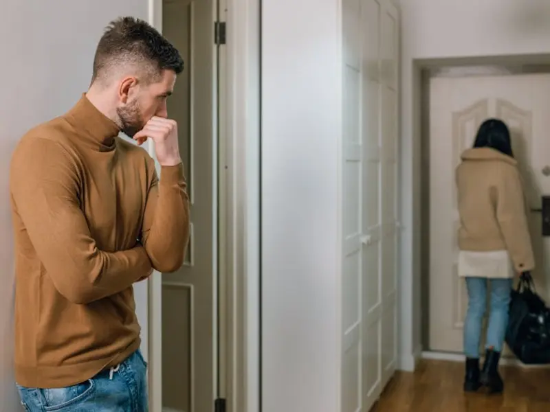 男友不忠诚，我不知道该继续等还是结束？