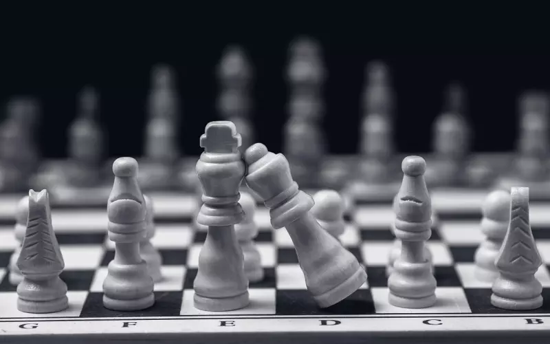 男友重孝却不宠我，该不该跟他结婚