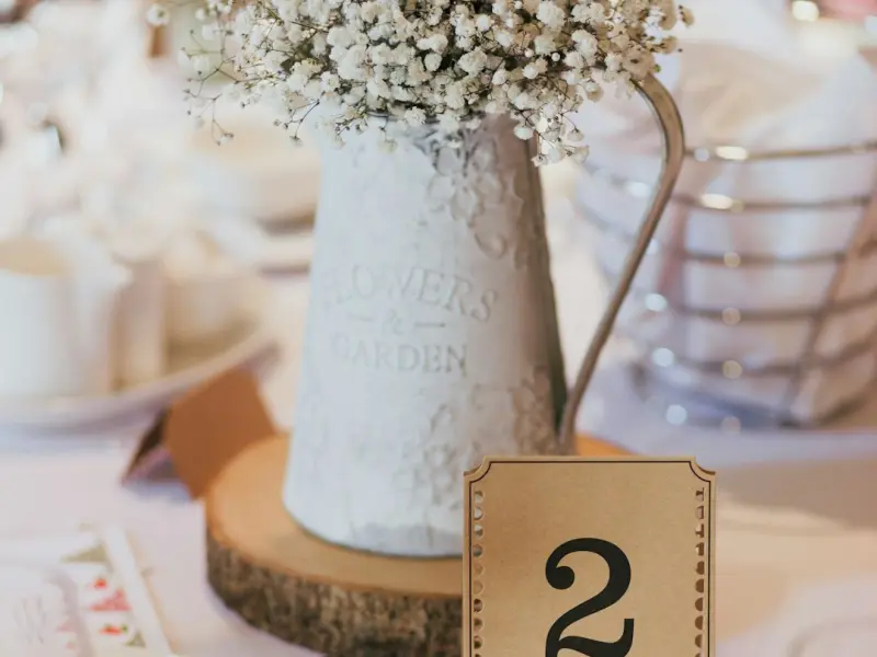 男朋友总是说他现在不想和我谈恋爱了想单身，我该怎么让他改变主意