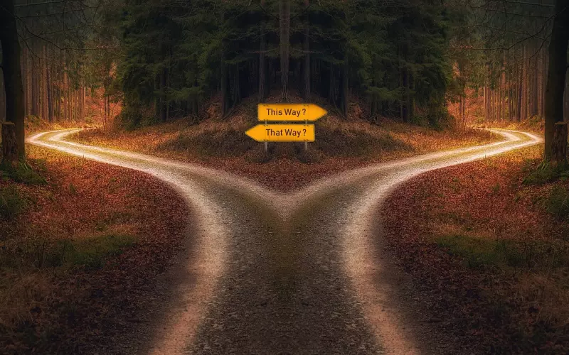 男朋友因为他前女友不停地纠缠，我选择分手，现在我想复合还有机会吗