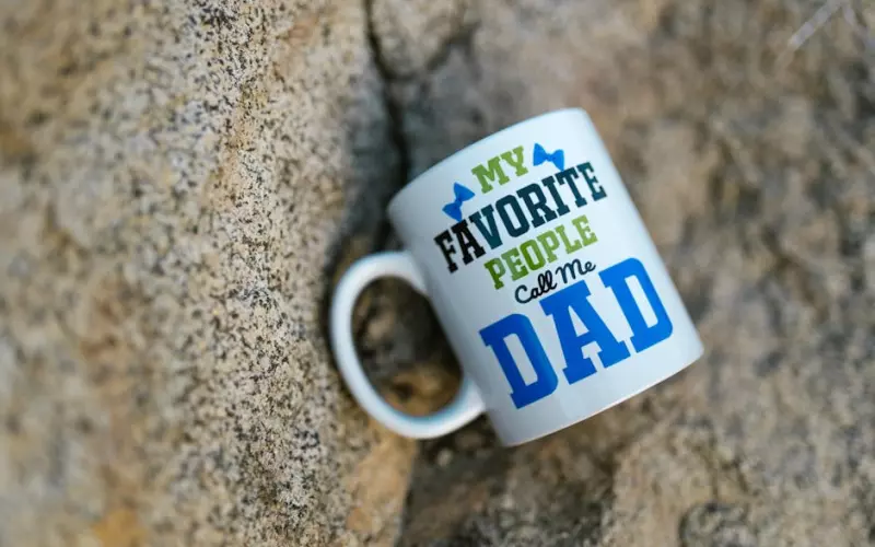 男友从不主动跟我交流 我该如何让他重视我