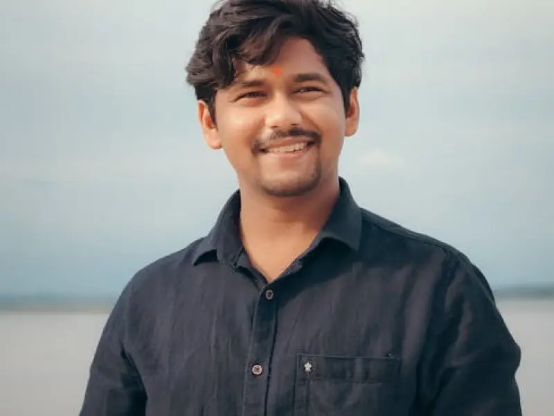 分手后男友一直不肯见我，我该怎么挽回呢