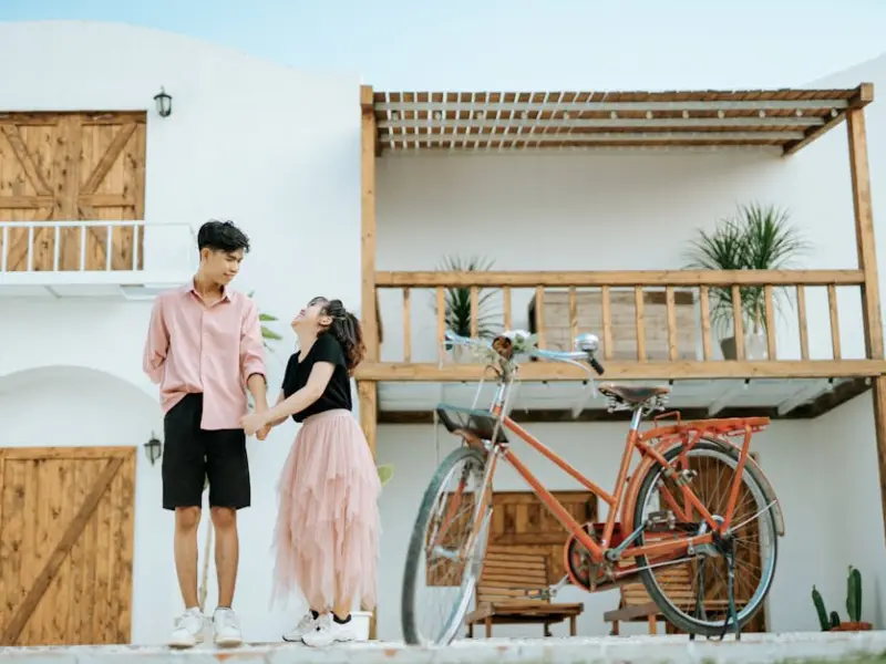 男友说还爱我，后面又说了分手  |  隔壁老王