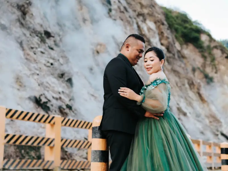 男朋友说异地恋很痛苦和我分手，我该怎么去挽回他