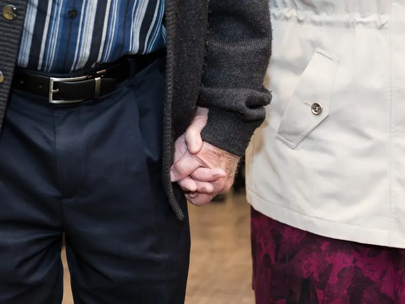 男友说不爱我了，我该怎么挽回他的心