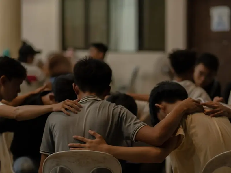 男朋友说心里已经不爱我了，不想再继续下去了，我该怎么去挽回他