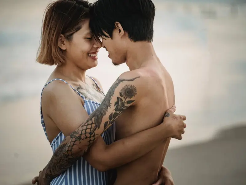 男友说想和我做朋友不想谈恋爱，怎么办？