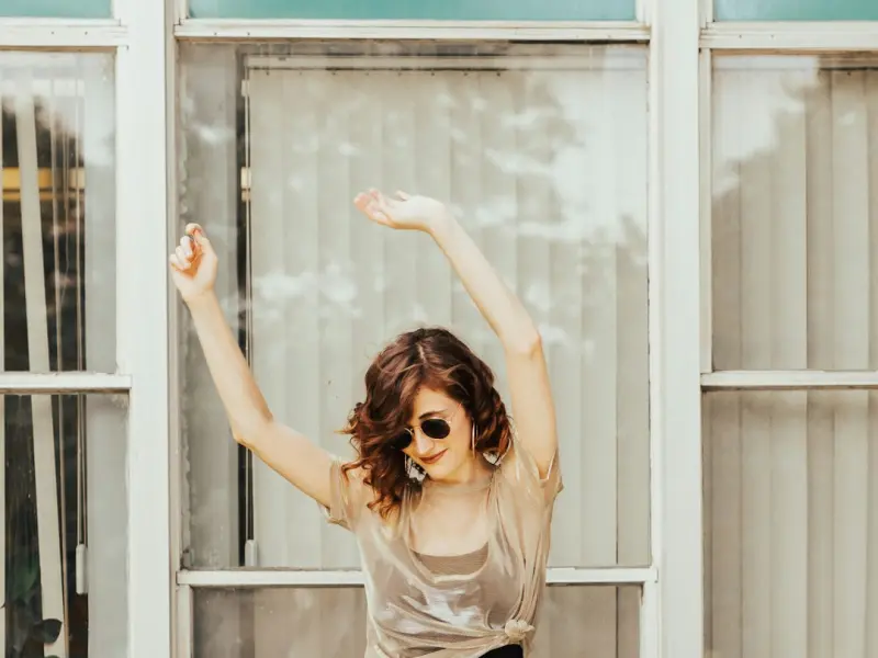 男朋友怀疑我出轨非要和我分手，我该怎么去挽回他