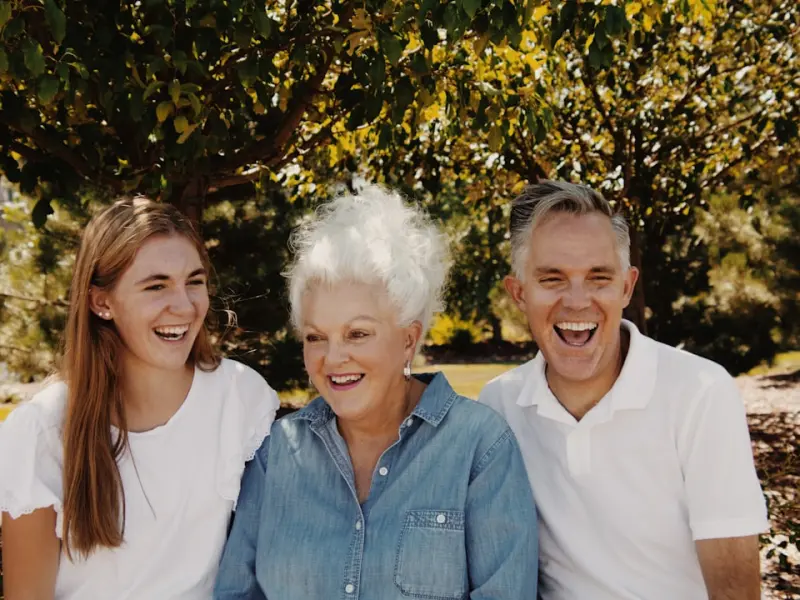 男友觉得我和他不在一个层次上面和我分手，我该怎么挽回他