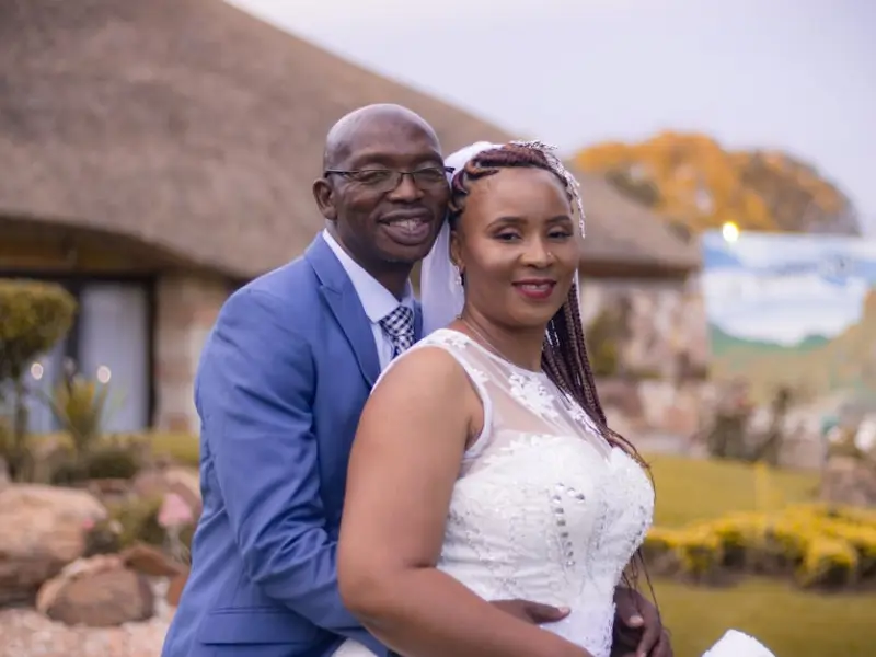 男友想我未婚先孕，就为了压低彩礼？ | 隔壁老王