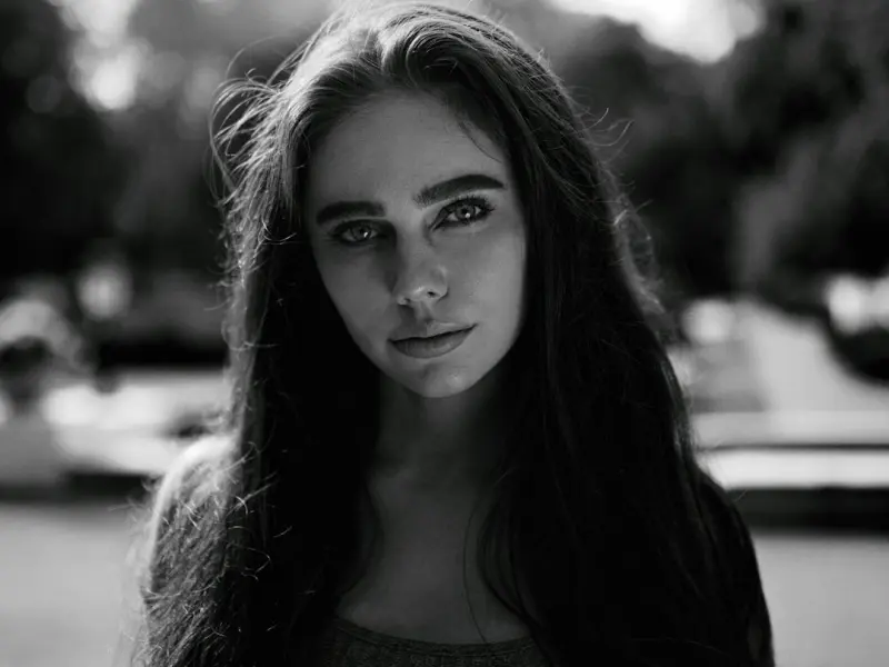 因为前男友一直骚扰我导致现男友要和我分手，我该怎么办