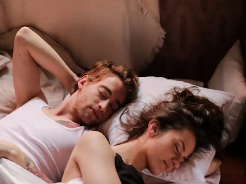 前女友有了新欢，却还跟我上床?(上)