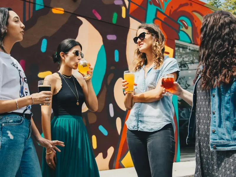 女朋友身边总是有很多备胎，该肿么办？